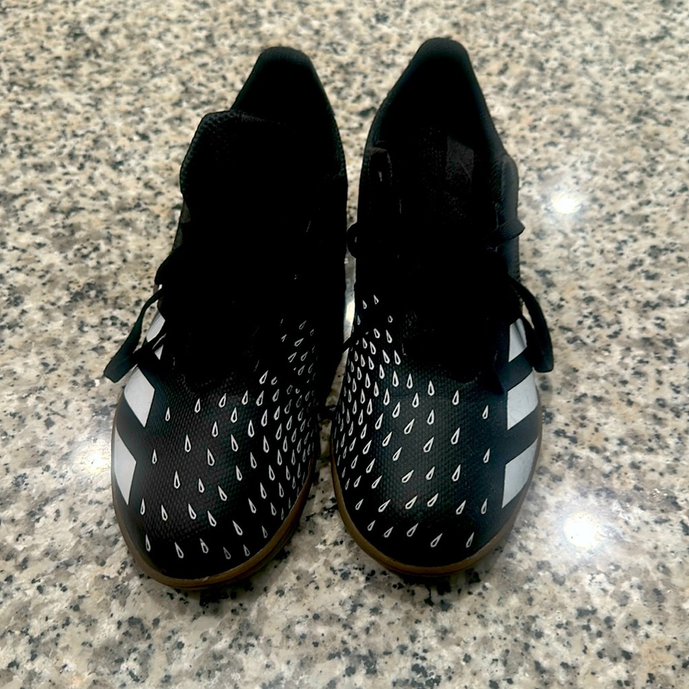 Adidas women’s indoor turf soccer shoes